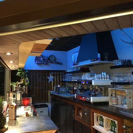 Hotel Les Trappeurs Les Orres Ngoại thất bức ảnh