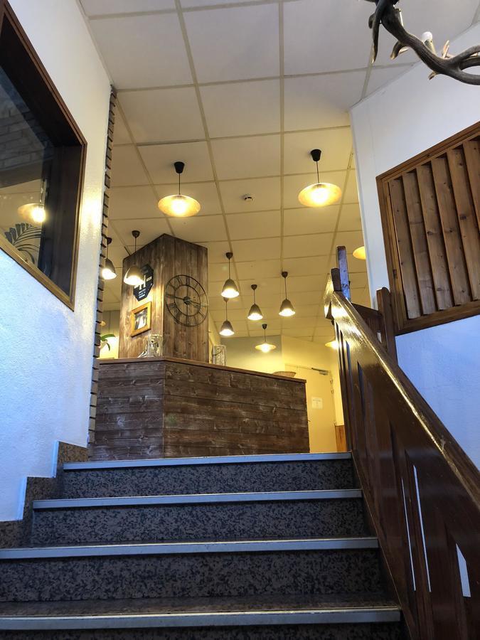 Hotel Les Trappeurs Les Orres Ngoại thất bức ảnh
